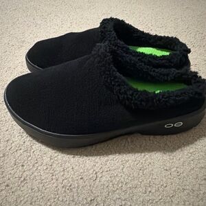 OOFOS OOcoozie Men’s 10 Mules Shoes Slides Sandals Slippers Slip Ons Black NEW